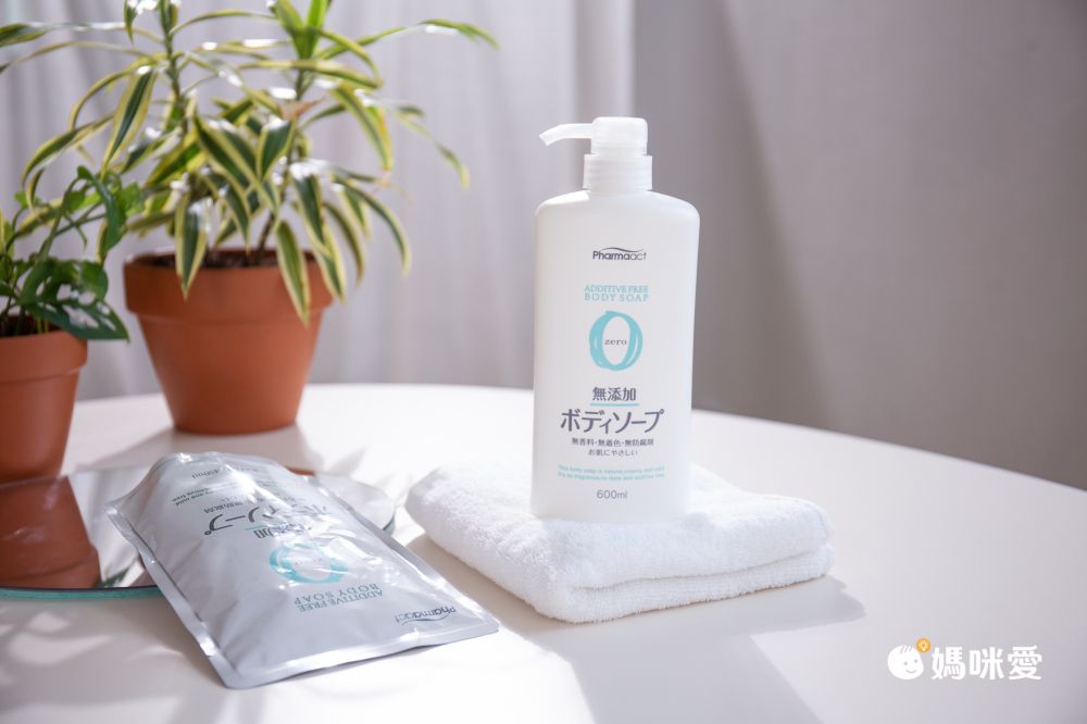 日本熊野油脂 KUMANO - PharmaACT 無添加沐浴乳-補充包-450ml