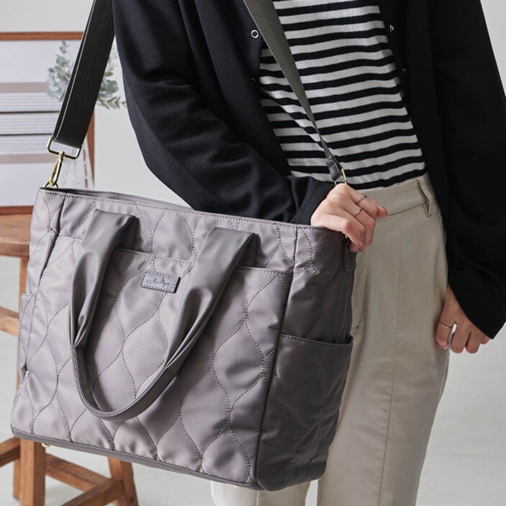 大容量12口袋絎縫防潑水媽媽包/側背包-質感灰