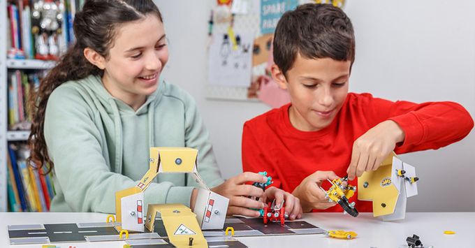 以色列 theOffBits - 機械積木-車庫遊戲盒