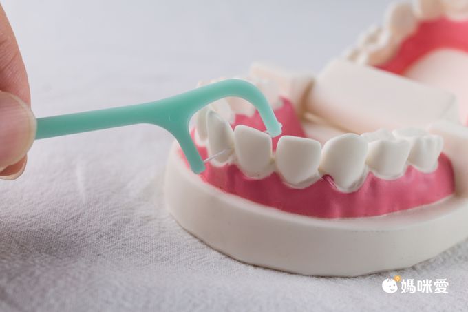 日本西松屋 - 幼童用牙線棒超值5件組(3歲～)-綠-50入*5