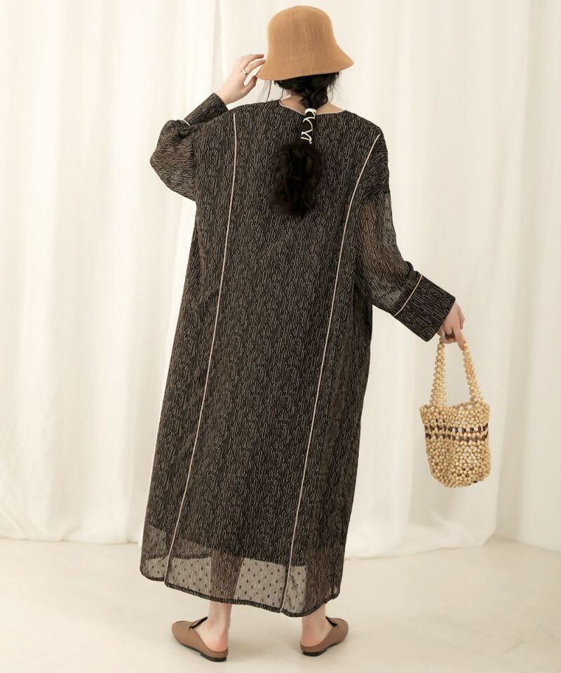 日本 Bou Jeloud - 小V領修身雪紡長袖洋裝-素面杏