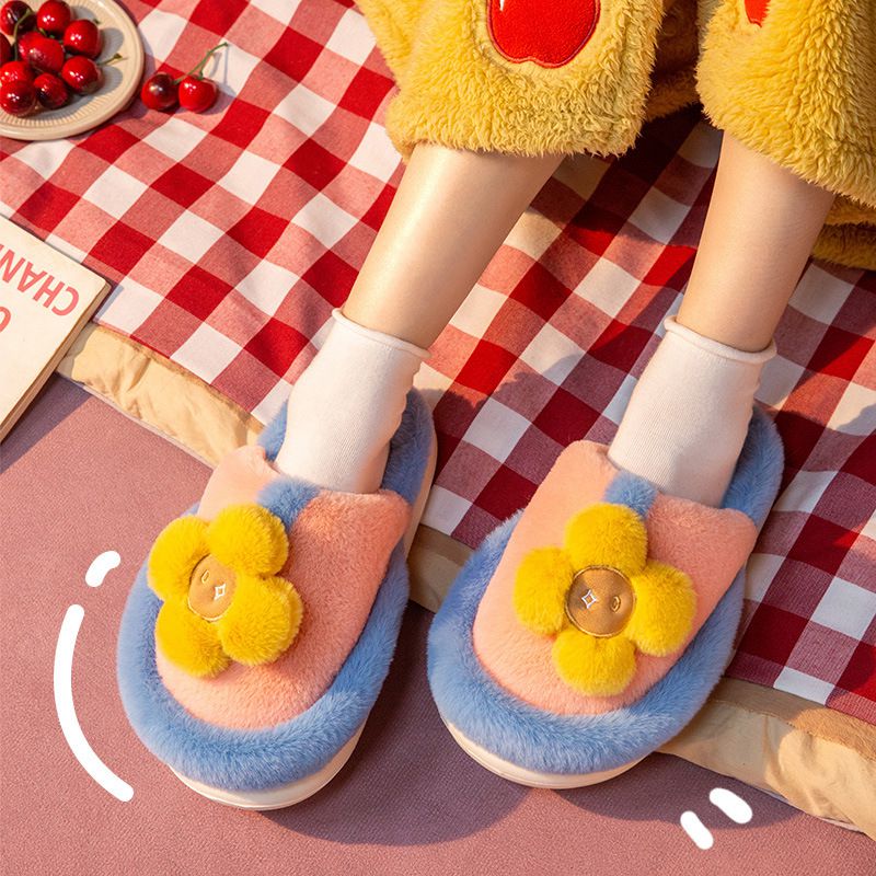 毛毛保暖室內拖鞋(厚底)-立體花朵-淺黃+橘色