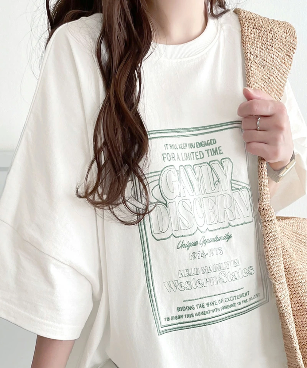 Java 混有機棉氣質刺繡印花短袖T恤-白