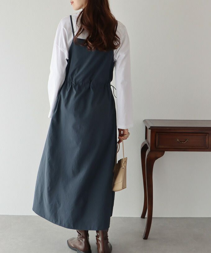 日本 BLUE EAST - 工裝風抽繩縮腰吊帶裙-卡其