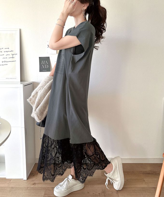 日本 Classical Elf - 下擺蕾絲酷感印花法式袖洋裝-斑駁