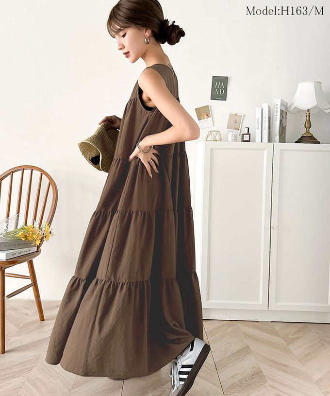 日本 Classical Elf - 2way前後領飄逸分層無袖洋裝-米白