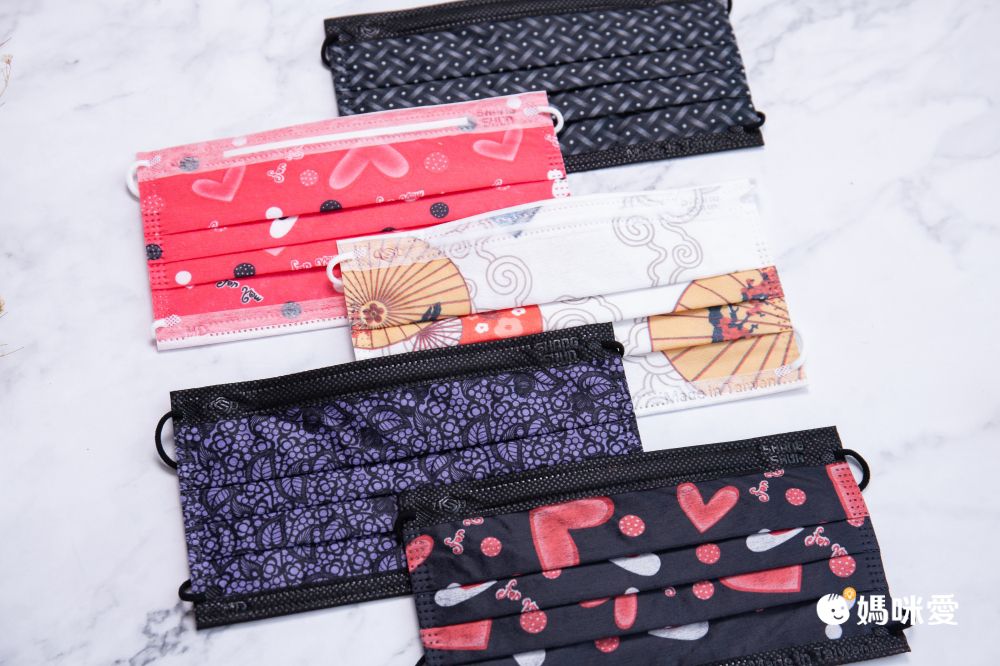 上順醫材 SHANG SHUN - 圖樣布系列成人三層醫療級/MD雙鋼印/台灣製平面口罩-圖樣布系列-經典格紋 (17.5*9.5cm (±0.5))-50入/盒(未滅菌)