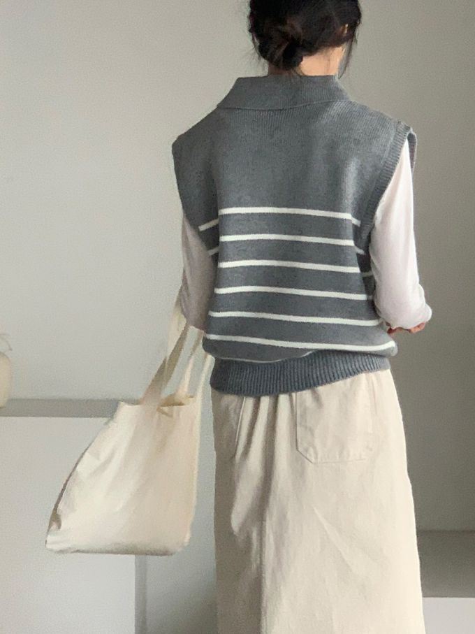 韓國女裝連線 - 拉鍊翻領條紋針織背心-灰 (FREE)