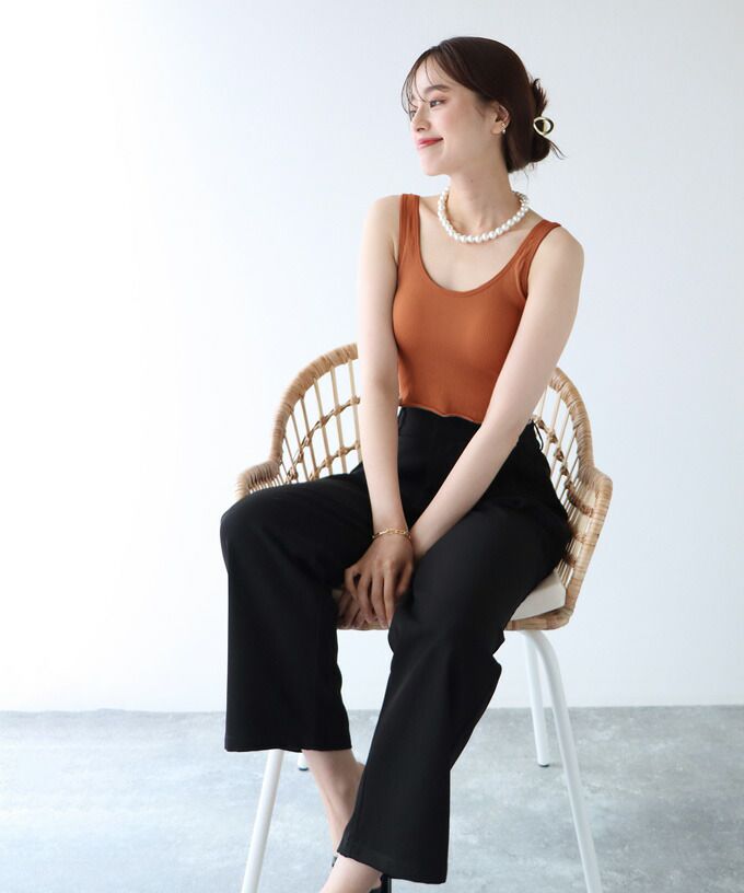 日本 BLUE EAST - 木耳滾邊短板無袖背心上衣(附罩杯)-橘