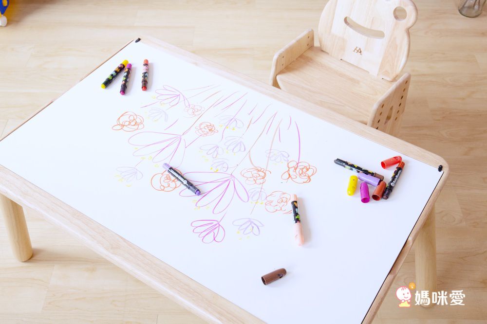 環安傢俱 - 【Fun心趣玩】多用途遊戲桌+【動物椅】-妙妙蛙