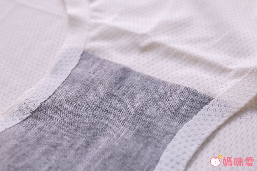 韓國 INNERism - 輕薄涼感無痕內褲-米膚