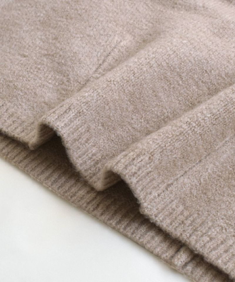 日本 zootie - 簡約柔軟澎澎袖短版毛衣-深綠藍