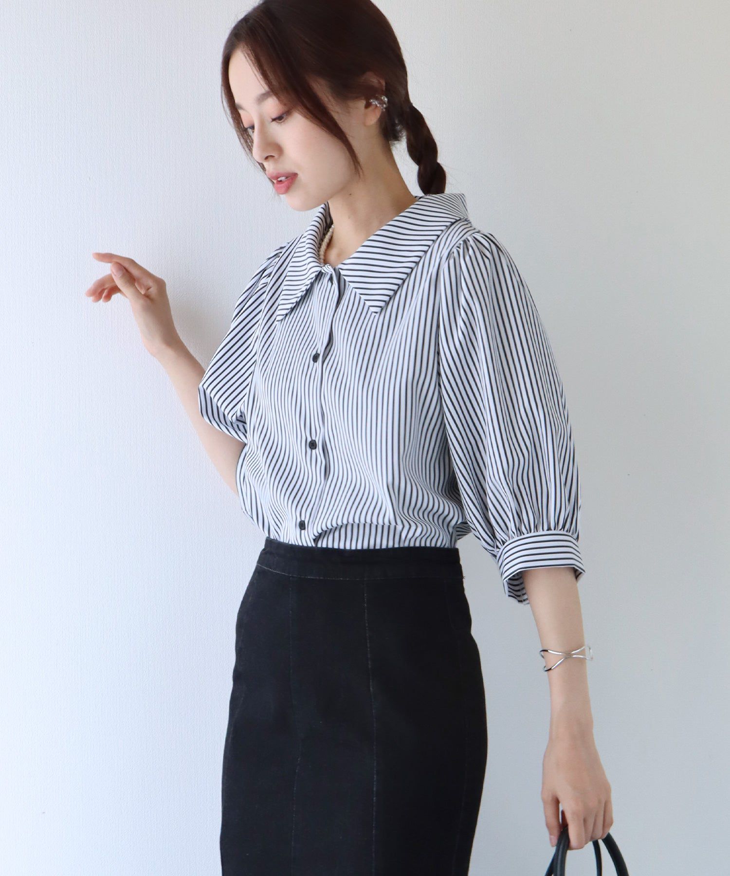 日本 BLUE EAST - 百搭翻領澎澎袖襯衫-直條紋-水藍