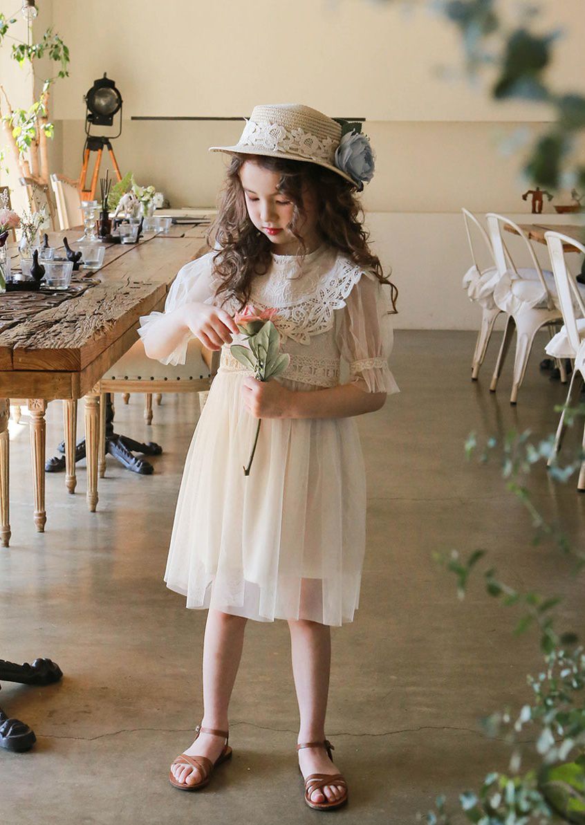 韓國 PuellaFLO - 鏤空花朵圓領網紗洋裝-米白