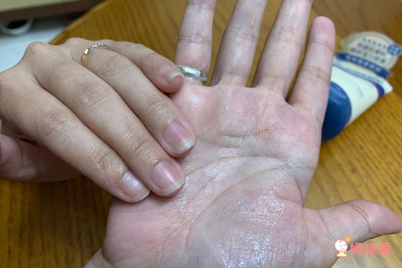 Aveeno 艾惟諾 - 燕麥高效舒緩護手霜-100g