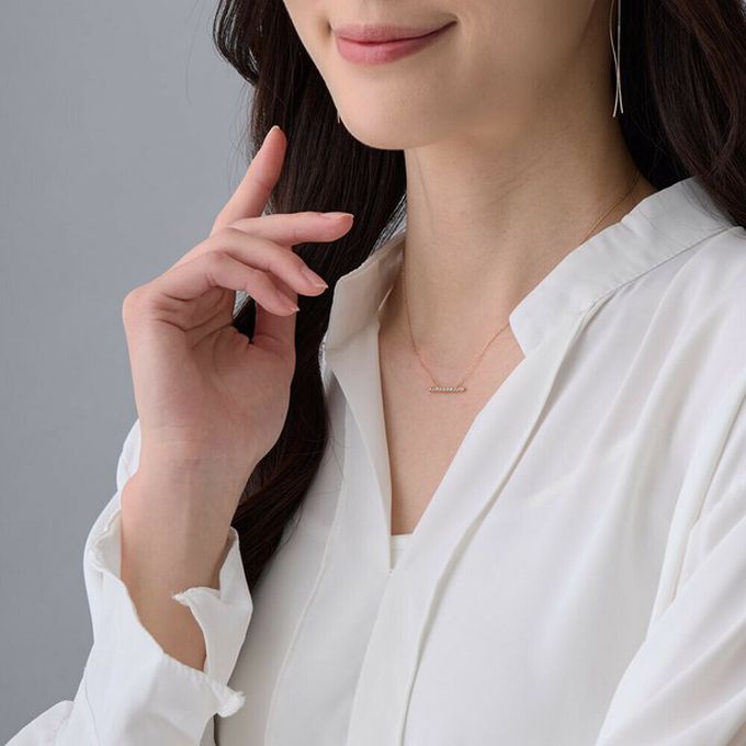 日本 Melody Accessory - 日本製 優雅橫式水鑽氣質款項鍊