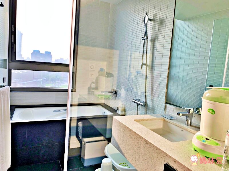 台中大毅老爺行旅 綠光客房兩大一小↘3000起