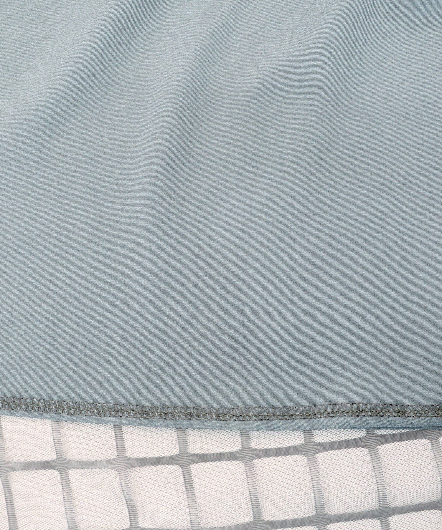 日本 BLUE EAST - 優雅格紋修身紗裙-簡約黑