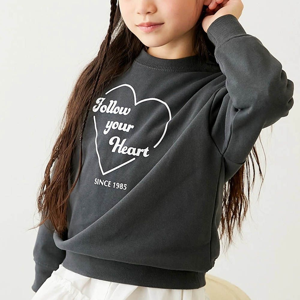 熱銷定番 女孩印花縮口長袖上衣-愛心LOGO-黑