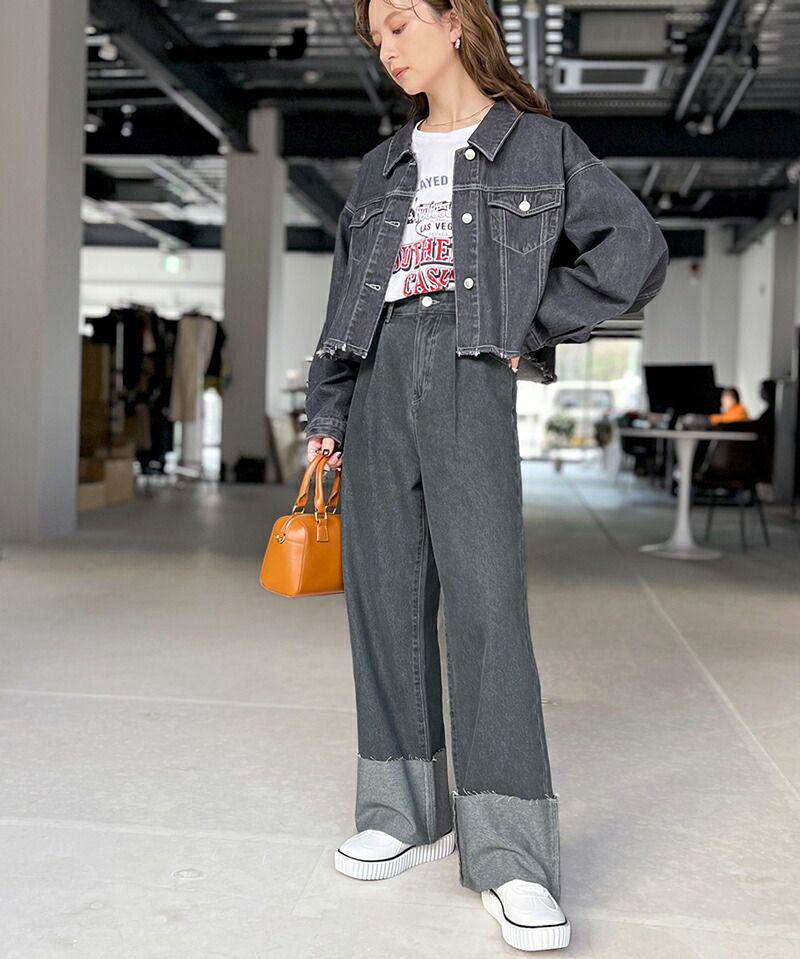 日本 Classical Elf - 美式復古反摺牛仔寬褲-淺水藍