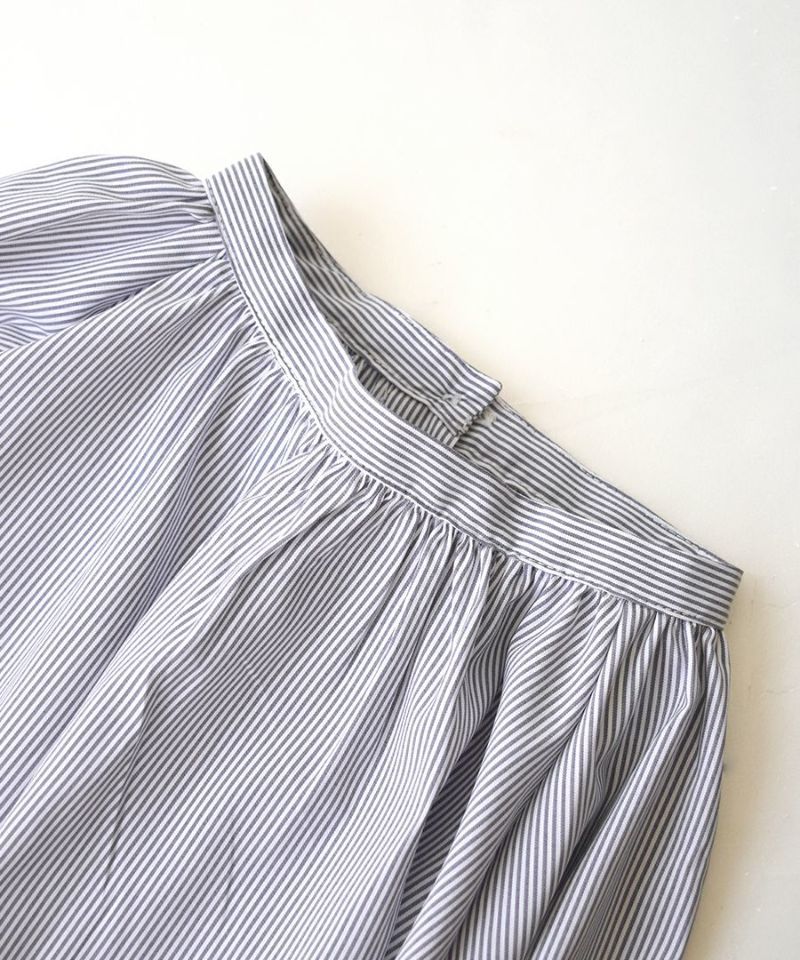 日本 zootie - 繫帶開衩袖口襯衫長版上衣-深藍條紋