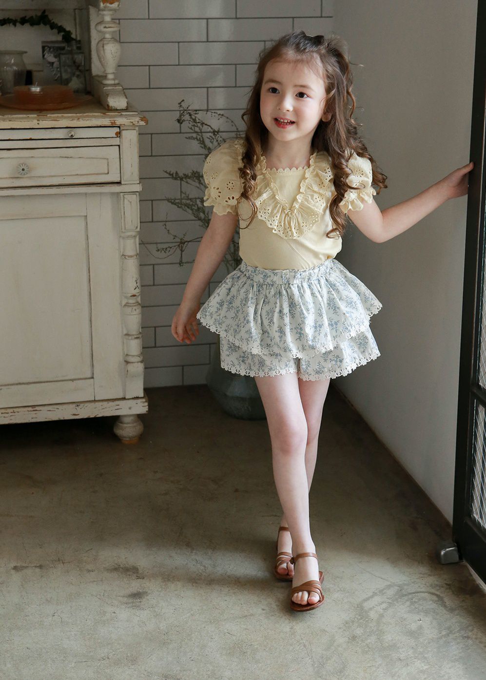 韓國 PuellaFLO - 蕾絲滾邊蛋糕褲裙-藍花