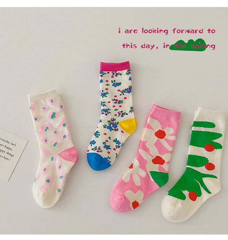 兒童中筒襪 (四入一組)-1092可愛碎花襪