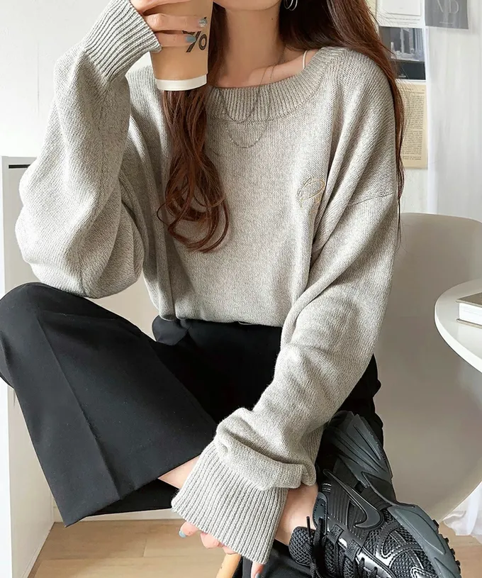 日本 Classical Elf - 厚磅棉復古刷色感logo長袖上衣-淺灰