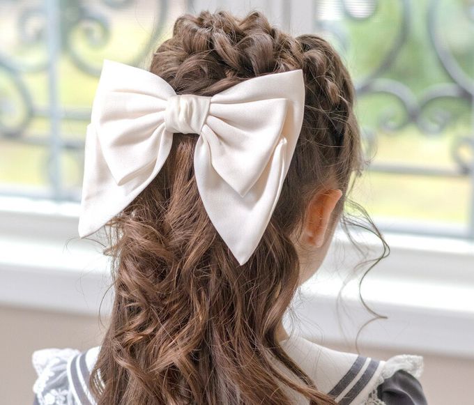 日本 Catherine Cottage - 夢幻光澤蝴蝶結緞帶髮夾-黑