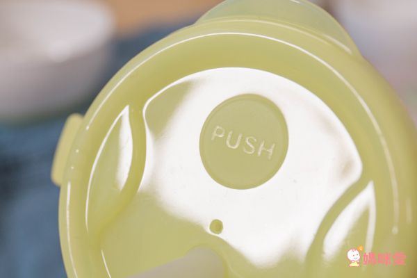 日本 Richell 利其爾TLI豪華餐具組禮盒