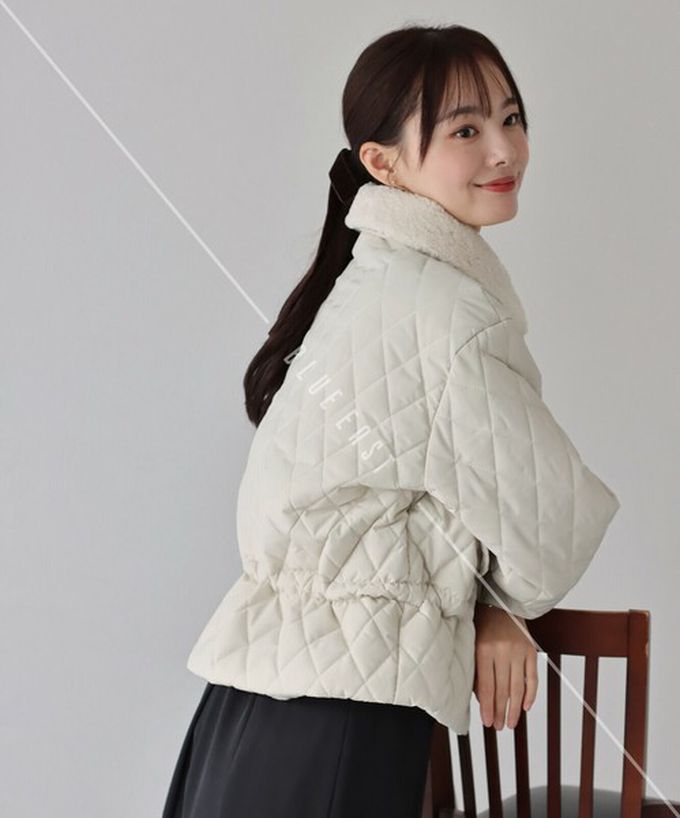 日本 BLUE EAST - 俐落翻領絎縫束腰短版外套-(毛絨領可拆)-象牙白