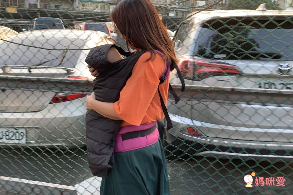 akachan honpo - 輕薄羽絨遮罩-黑色 (76×70cm)