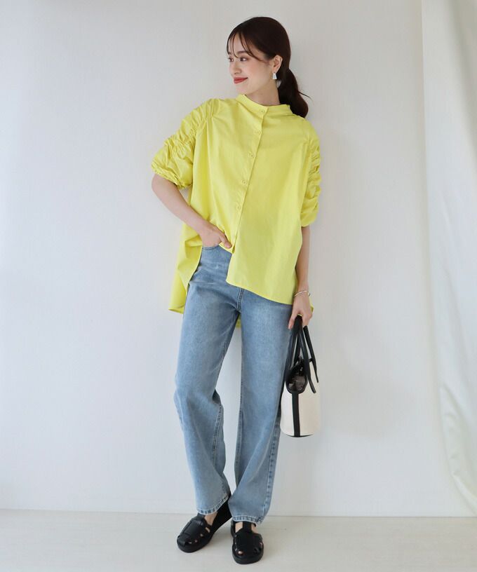 日本 BLUE EAST - 優雅小立領抓皺五分袖襯衫-水藍