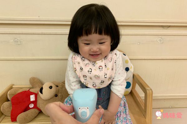 美國 VANRRO - Babynice 專業嬰兒電動指甲剪-White 純淨白-ABS 電子元件/重量：111g