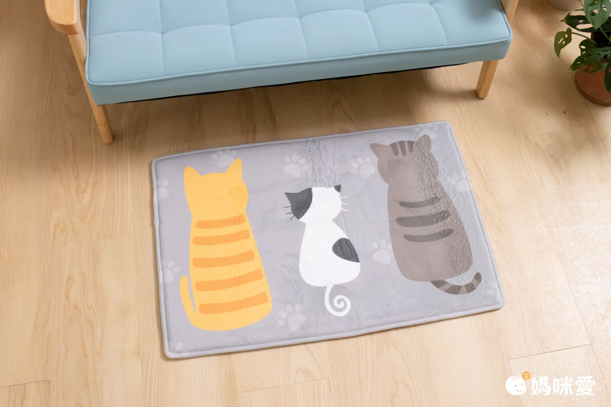 柔軟短絨海綿腳踏墊-萌貓背影