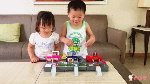 POLI 波力救援小英雄 - 波力迷你基地-附1吋迷你波力合金車1台