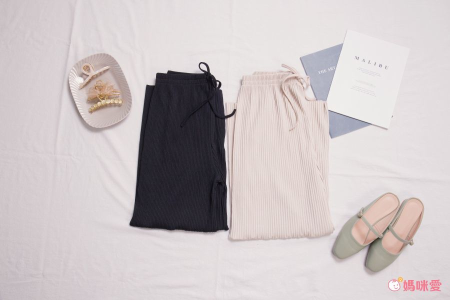 日本 COCA - [可剪裁] 速乾垂墜彈性風琴寬褲-復古紅