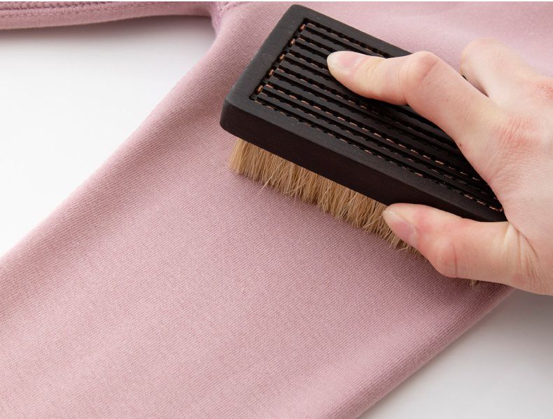 FANMOU - 加絨腰鬆緊保暖內搭褲-毛絨球球-黑色