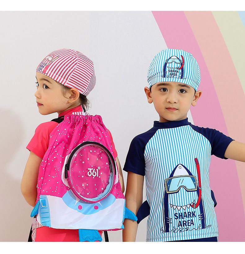 361° - 兒童印花矽膠泳帽-大鯊魚-紅色 (頭圍55cm以下)