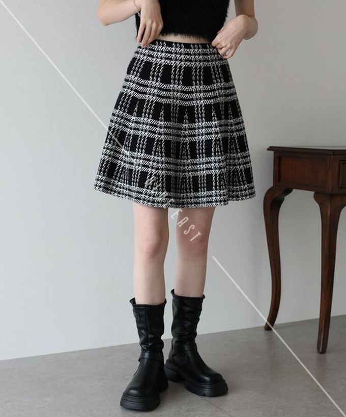 日本 BLUE EAST - 甜心格紋針織迷你短裙-粉杏