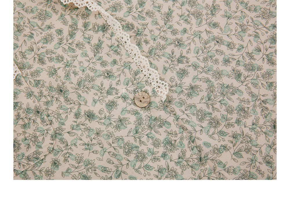 韓國 ULLALA - 滿版碎花短袖睡衣(兩件式) (FREE)