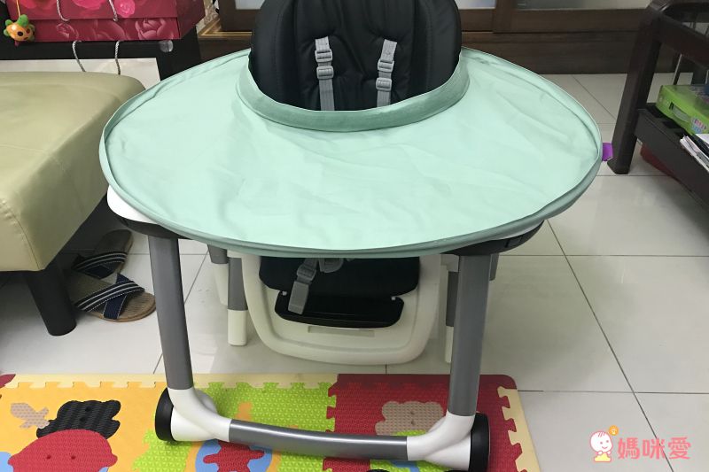 英國 Tidy TOT 餐桌圍兜