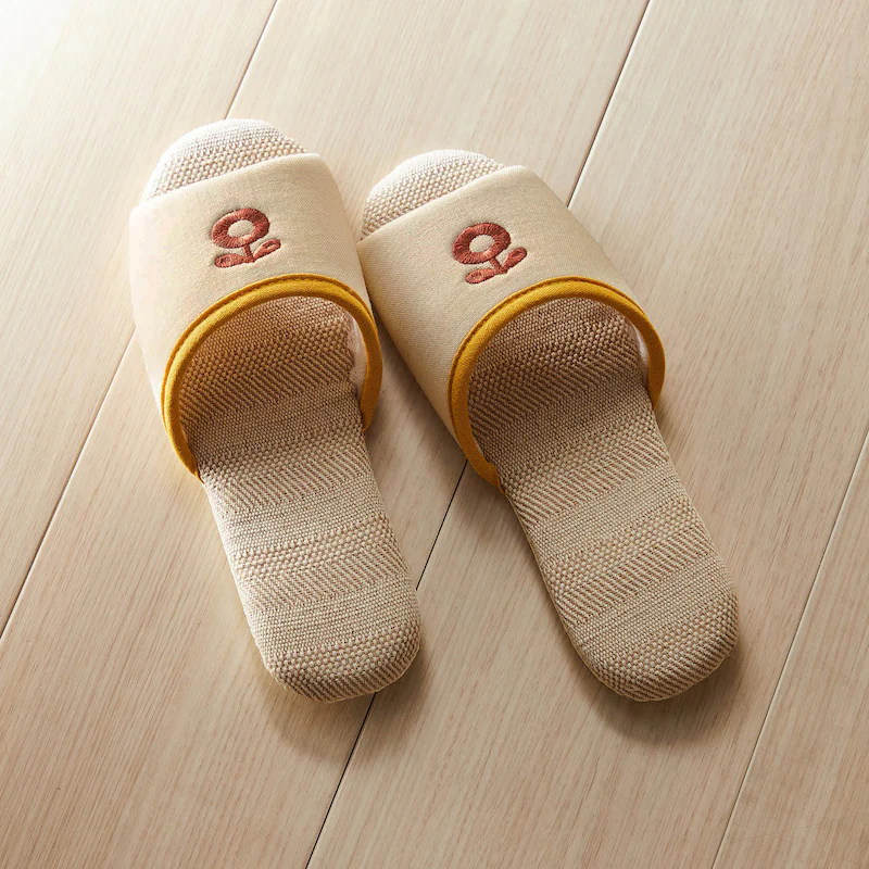 日本千趣會 - 麻料材質刺繡室內拖鞋-白鴿-咖啡