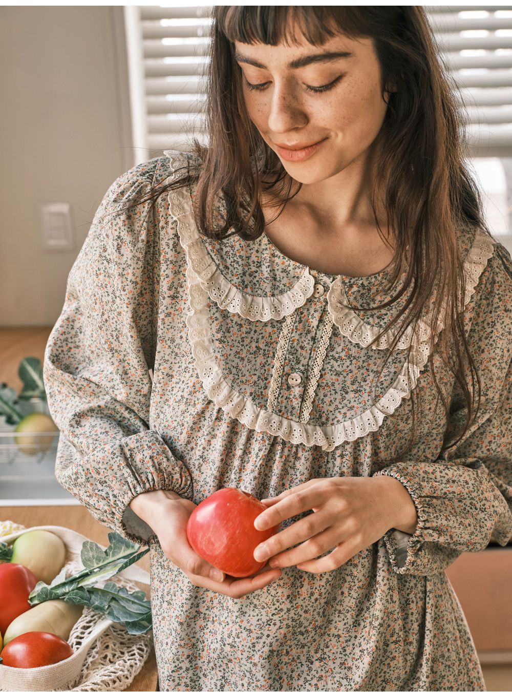 韓國 ULLALA - 浪漫碎花純棉長袖睡衣-(洋裝式)-薄荷綠 (FREE)