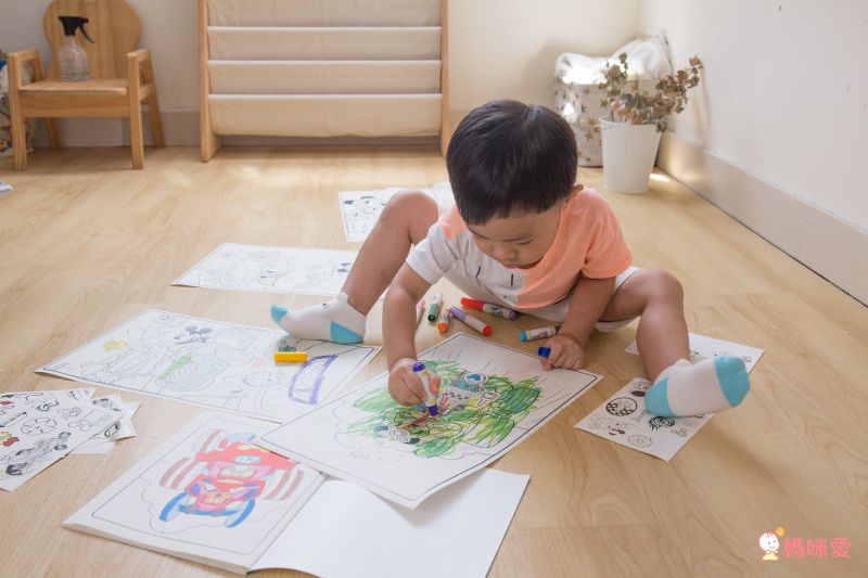 【迪士尼 ✖ 美國 Crayola 繪兒樂】39 折起！蠟筆、彩色筆、印章、著色本通通有