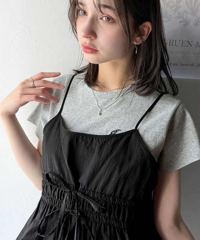 日本 Classical Elf - 俏麗荷葉細肩帶+月亮短袖T恤(2件組)-灰