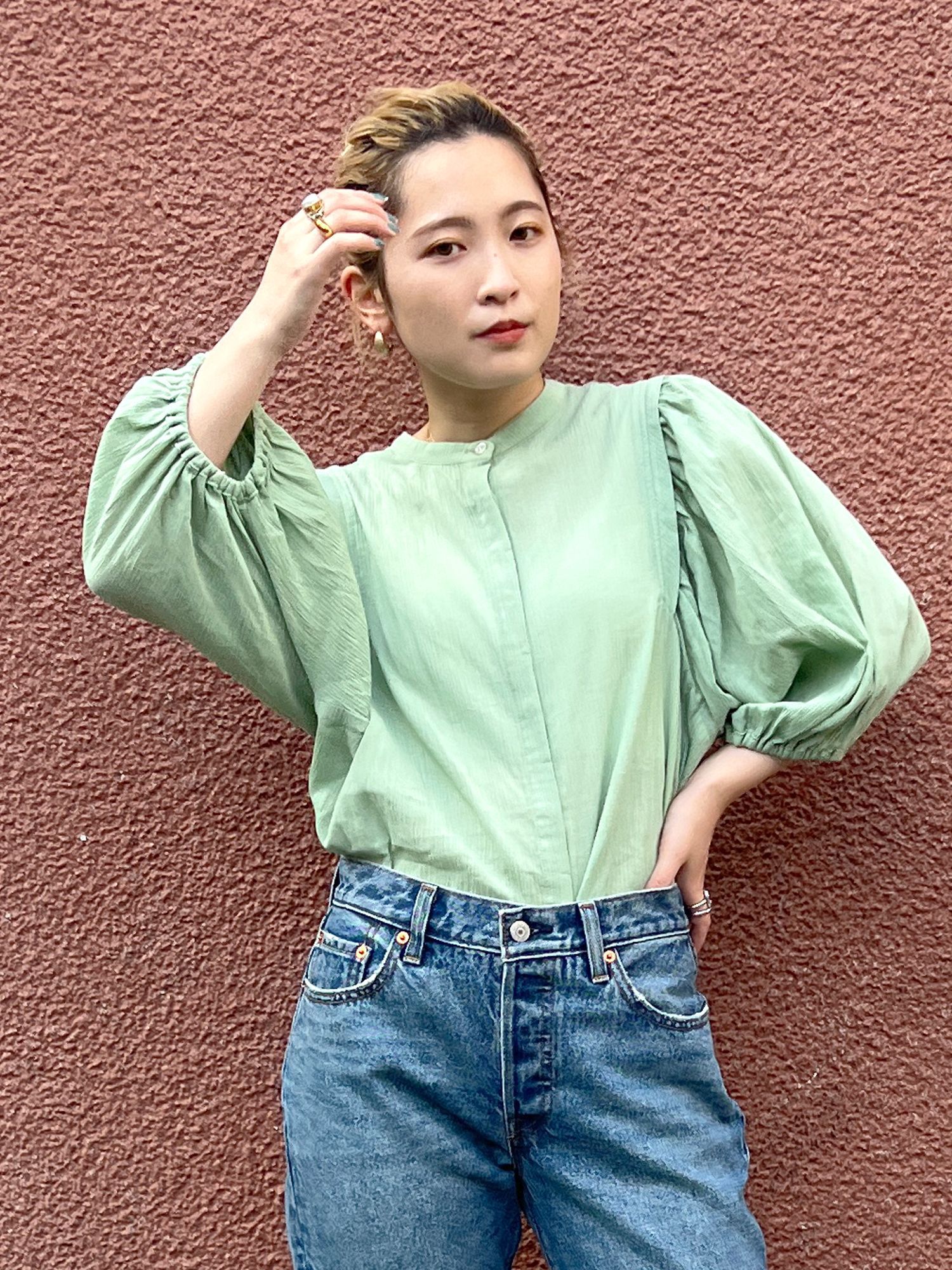 日本 Ungrid - 氣質優雅泡泡袖襯衫-紅 (F)