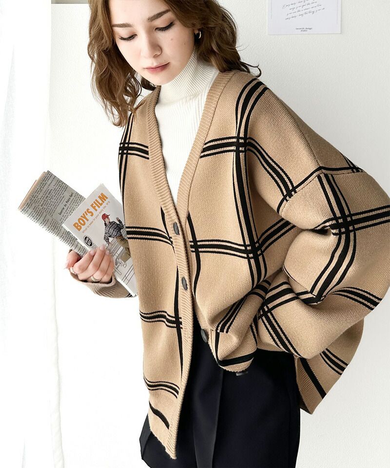 日本 Classical Elf - 歐風大格紋落肩針織外套-淺灰