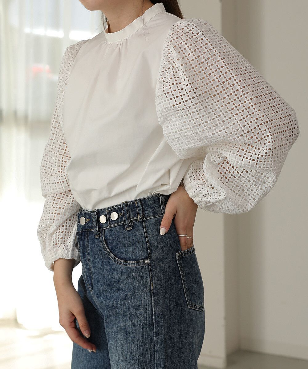 日本 Bab - 棉質立領雕花泡泡袖上衣-氣質米