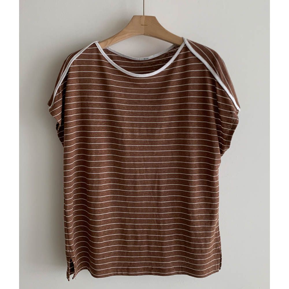 輕薄修飾蓋袖條紋上衣-咖啡 (FREE)